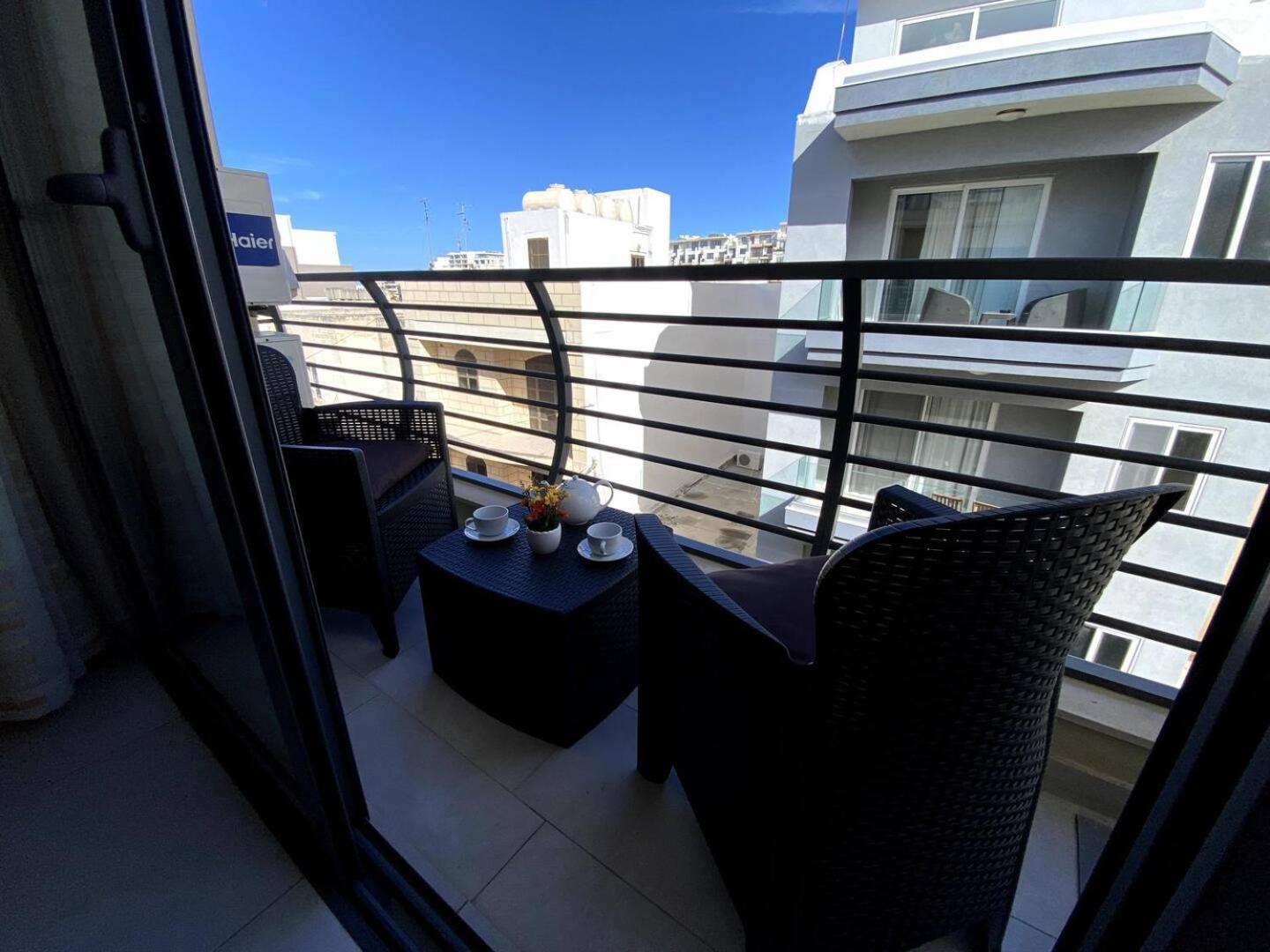 Cara Flats By Homely Mellieha Exterior foto